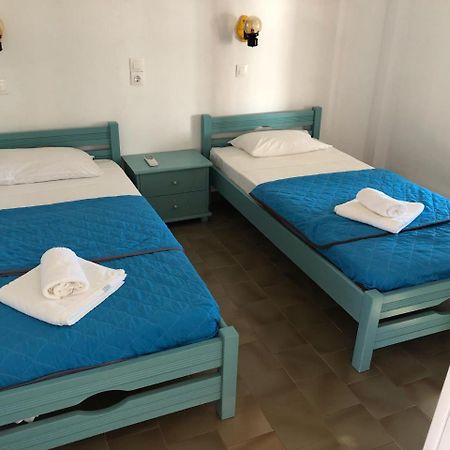 Arokaria Seaside Hotell Ambelas Exteriör bild