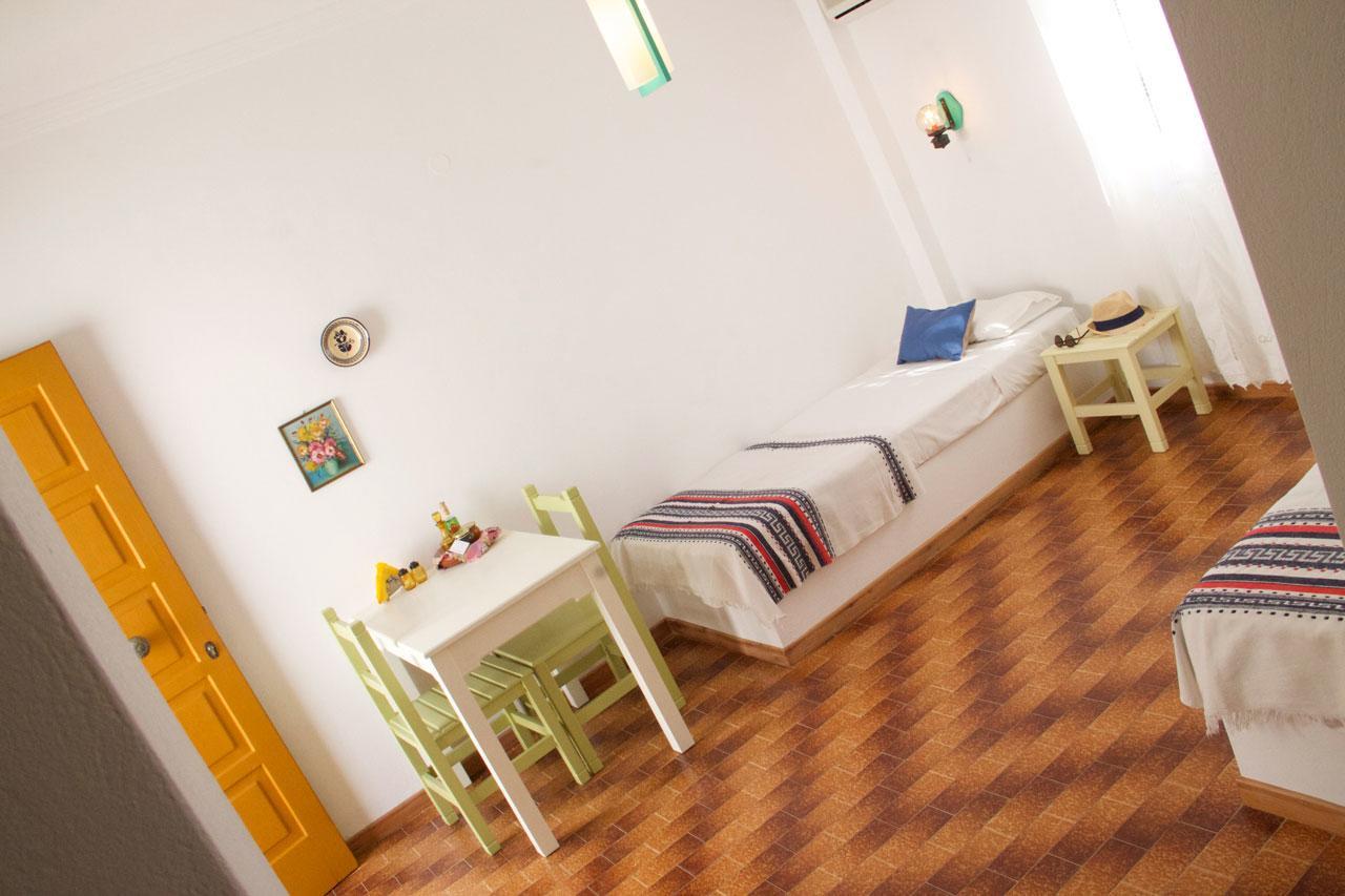 Arokaria Seaside Hotell Ambelas Exteriör bild