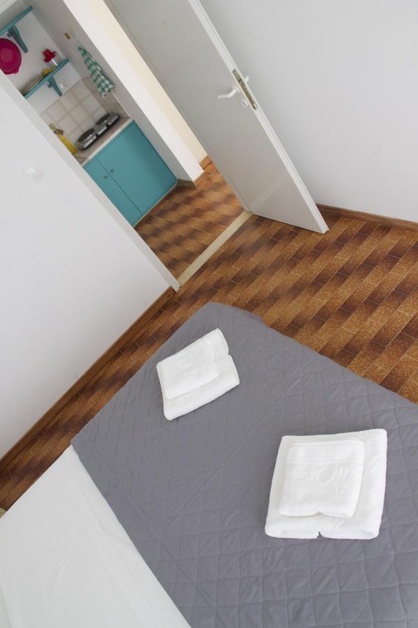 Arokaria Seaside Hotell Ambelas Exteriör bild