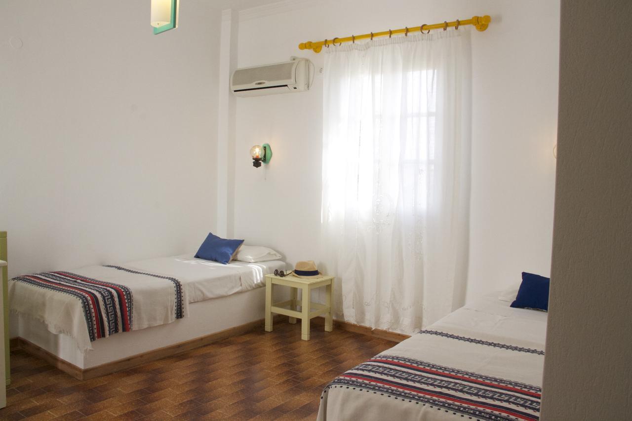 Arokaria Seaside Hotell Ambelas Exteriör bild